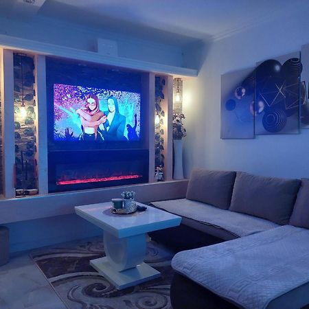 Apartman Star Lux Kula Exteriér fotografie