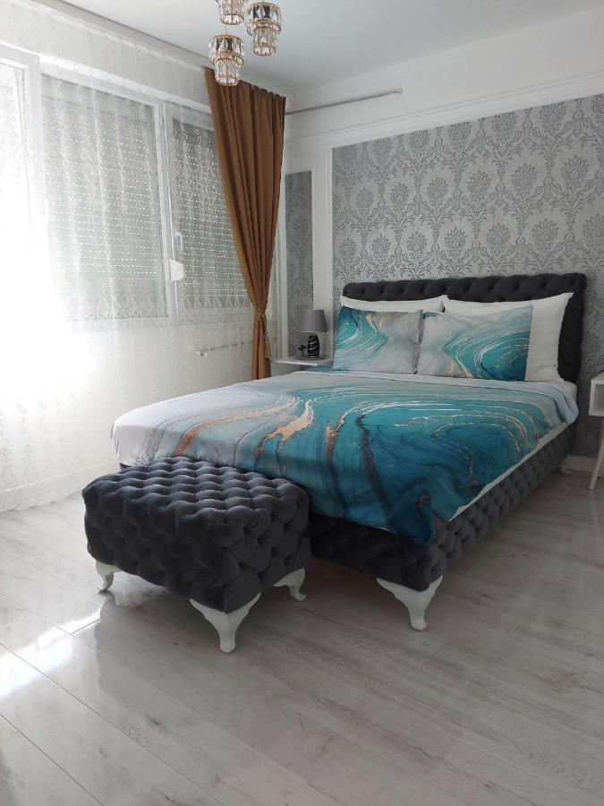 Apartman Star Lux Kula Exteriér fotografie